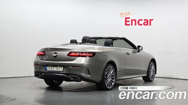 Mercedes-Benz E-Class E450 4MATIC Cabriolet
