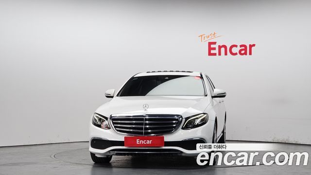 Mercedes-Benz E-Class E220d Exclusive
