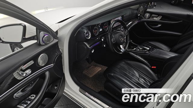 Mercedes-Benz E-Class E220d Exclusive