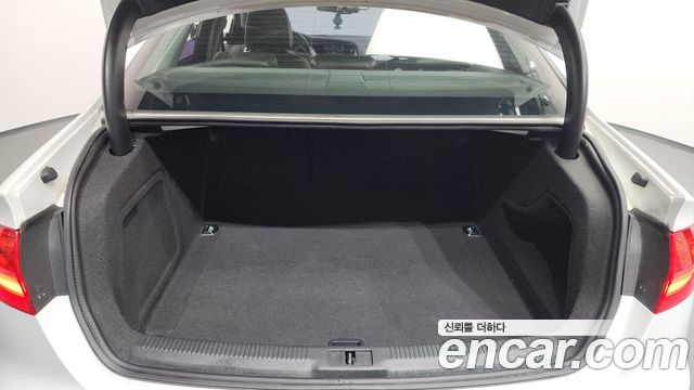 Audi A4 30 TDI