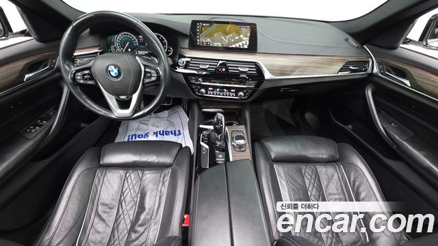 BMW 5-Series 530i M Sport Package Plus