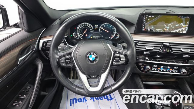 BMW 5-Series 530i M Sport Package Plus
