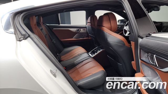 BMW 8-Series M850i xDrive Gran Coupe