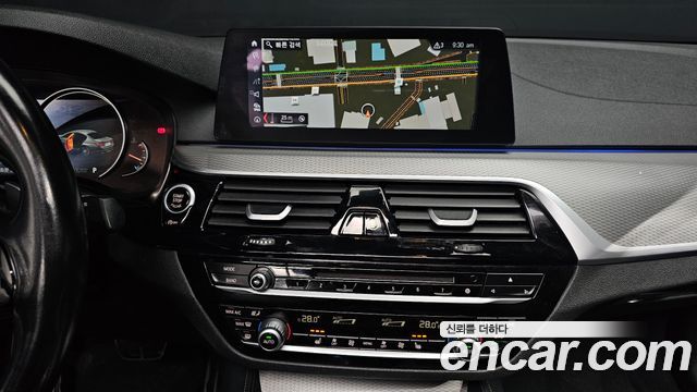 BMW 5-Series 520d M Sport package
