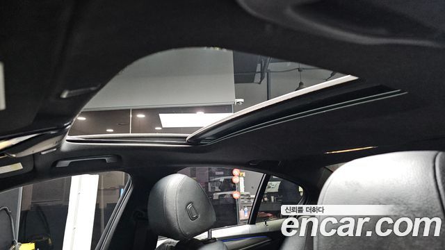 BMW 5-Series 520d M Sport package