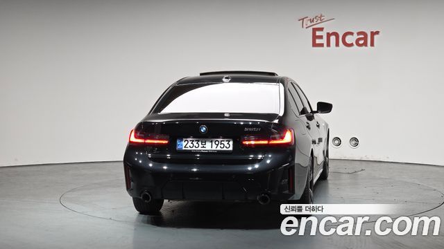 BMW 3-Series 320i M Sport