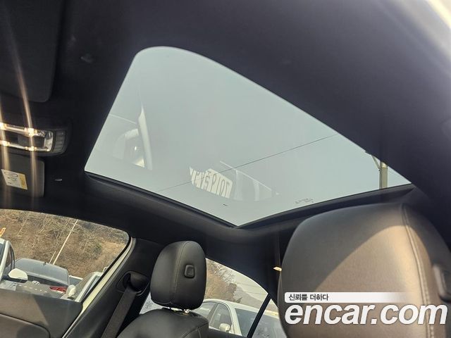 Mercedes-Benz A-Class A250 4MATIC Sedan