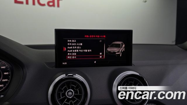 Audi Q2 35 TDI Premium