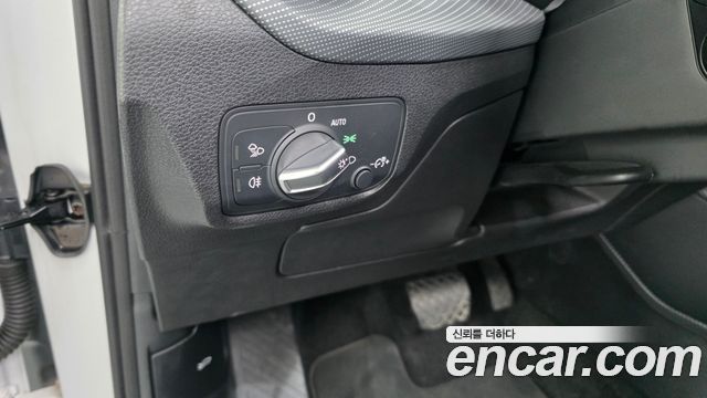 Audi Q2 35 TDI Premium