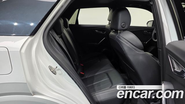 Audi Q2 35 TDI Premium