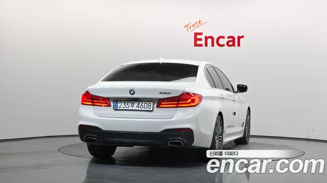 BMW 5-Series 530i M Sport Package Plus