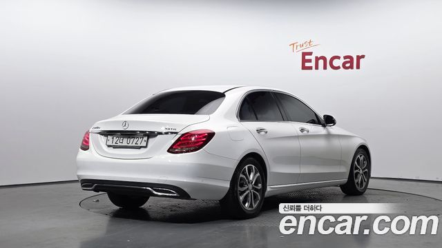 Mercedes-Benz C-Class C220 d Avantgarde