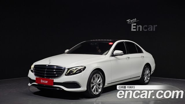 Mercedes-Benz E-Class E220d Exclusive