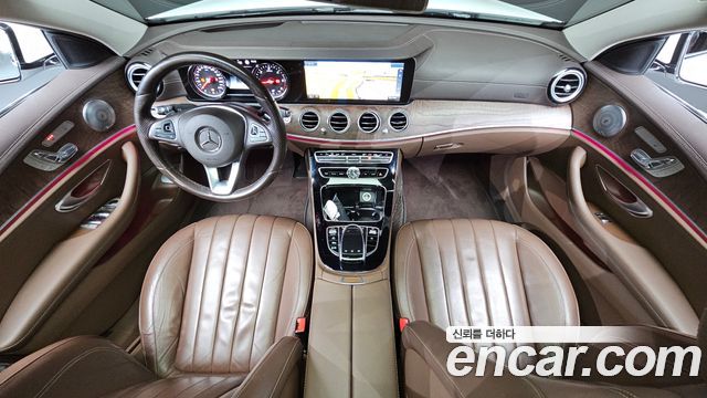 Mercedes-Benz E-Class E220d Exclusive