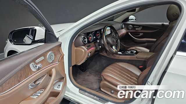 Mercedes-Benz E-Class E220d Exclusive