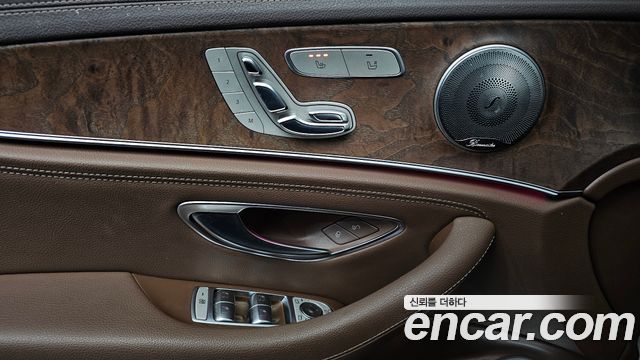 Mercedes-Benz E-Class E220d Exclusive