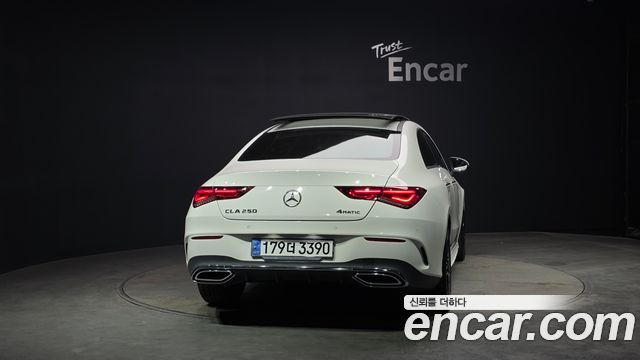 Mercedes-Benz CLA-Class CLA250 4MATIC