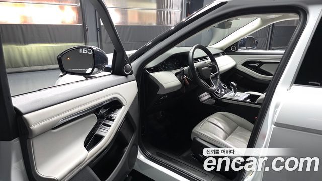 Land Rover Range Rover Evoque P250 SE