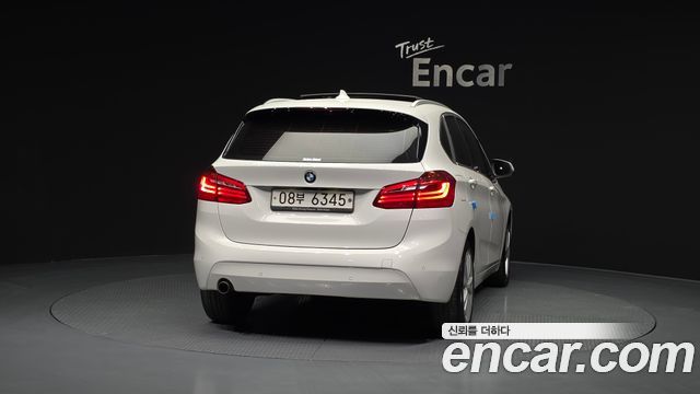 BMW 2-Series Joy