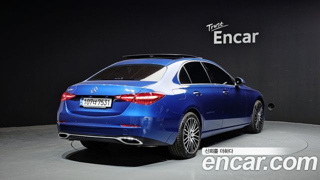 Mercedes-Benz C-Class C200 4MATIC Avantgarde