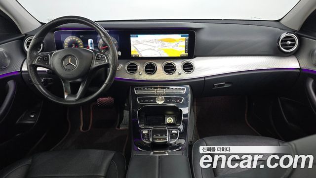 Mercedes-Benz E-Class E300 Avantgarde