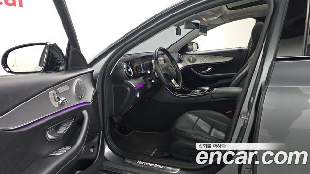 Mercedes-Benz E-Class E300 Avantgarde