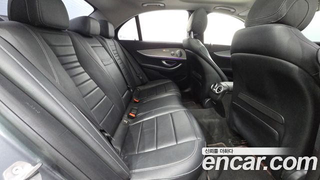 Mercedes-Benz E-Class E300 Avantgarde