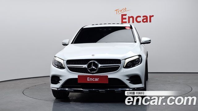 Mercedes-Benz GLC-Class GLC300 4MATIC AMG Line Coupe