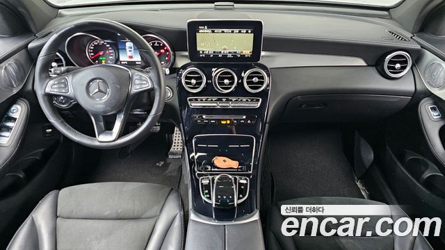 Mercedes-Benz GLC-Class GLC300 4MATIC AMG Line Coupe