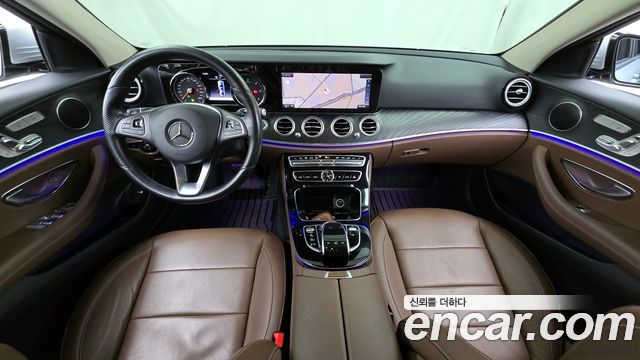 Mercedes-Benz E-Class E220d Avantgarde
