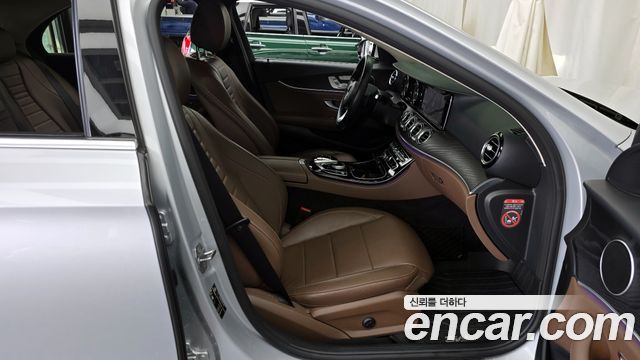 Mercedes-Benz E-Class E220d Avantgarde