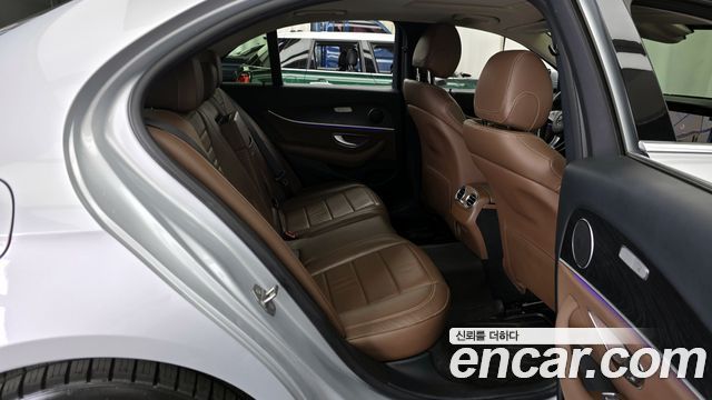 Mercedes-Benz E-Class E220d Avantgarde