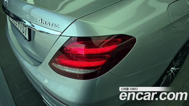 Mercedes-Benz E-Class E220d Avantgarde