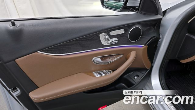 Mercedes-Benz E-Class E220d Avantgarde