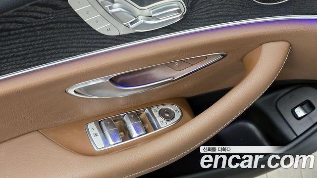 Mercedes-Benz E-Class E220d Avantgarde