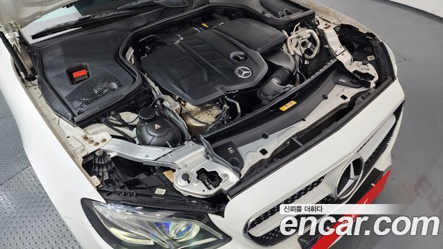 Mercedes-Benz E-Class E220d Coupe