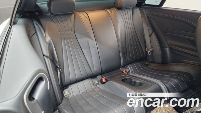 Mercedes-Benz E-Class E220d Coupe