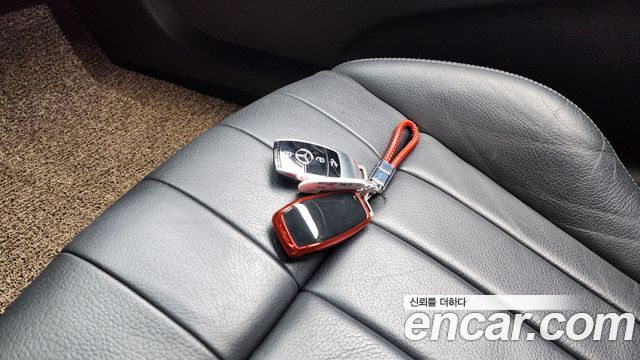 Mercedes-Benz E-Class E220d Coupe