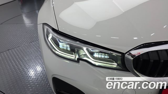 BMW 3-Series 320i M Sport