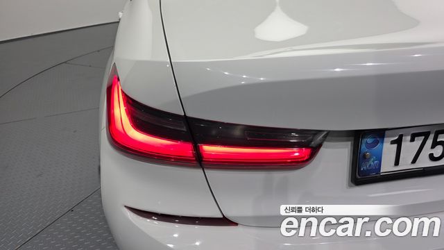 BMW 3-Series 320i M Sport