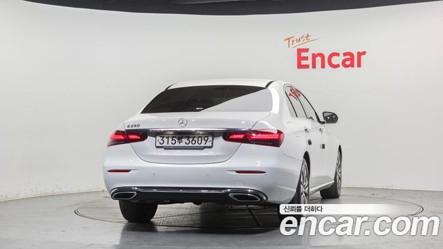 Mercedes-Benz E-Class E250 Avantgarde