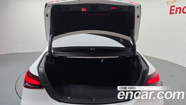 Mercedes-Benz E-Class E250 Avantgarde