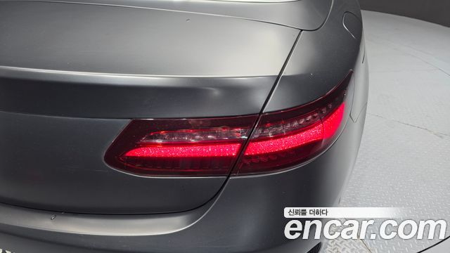 Mercedes-Benz E-Class E220d Cabriolet