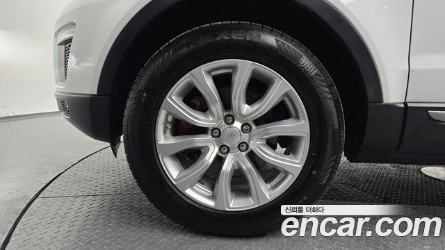 Land Rover Range Rover Evoque 2.0 TD4 SE