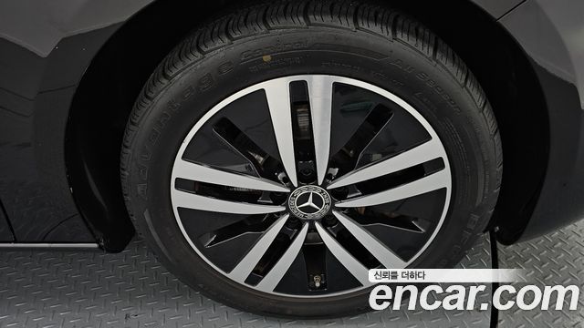 Mercedes-Benz A-Class A220 Sedan