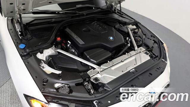 BMW 4-Series 420i M Sport Coupe