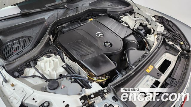 Mercedes-Benz GLC-Class GLC 300 4MATIC Avantgarde