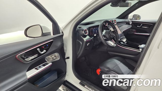 Mercedes-Benz GLC-Class GLC 300 4MATIC Avantgarde