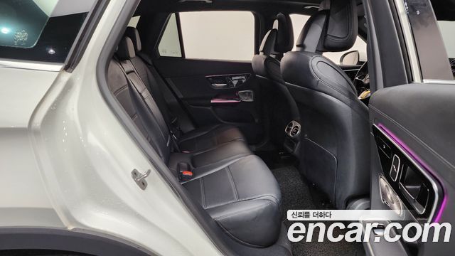 Mercedes-Benz GLC-Class GLC 300 4MATIC Avantgarde
