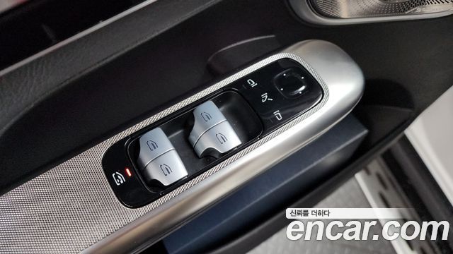 Mercedes-Benz GLC-Class GLC 300 4MATIC Avantgarde
